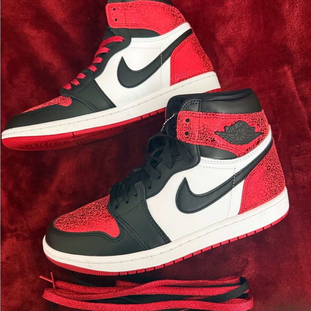 Air Jordan 1 Retro High OG "Ruby"